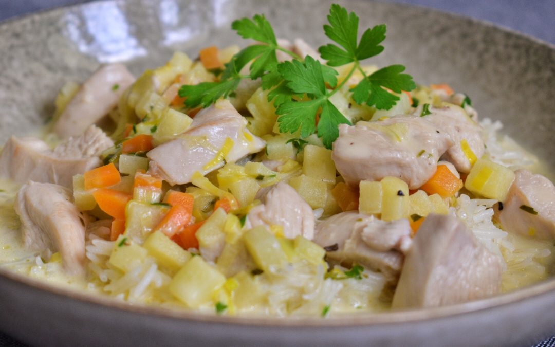 Kycklinggryta med äppelmust och äpple