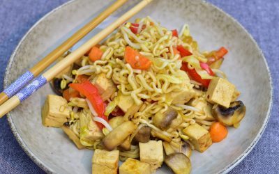 Nudelwok med tofu