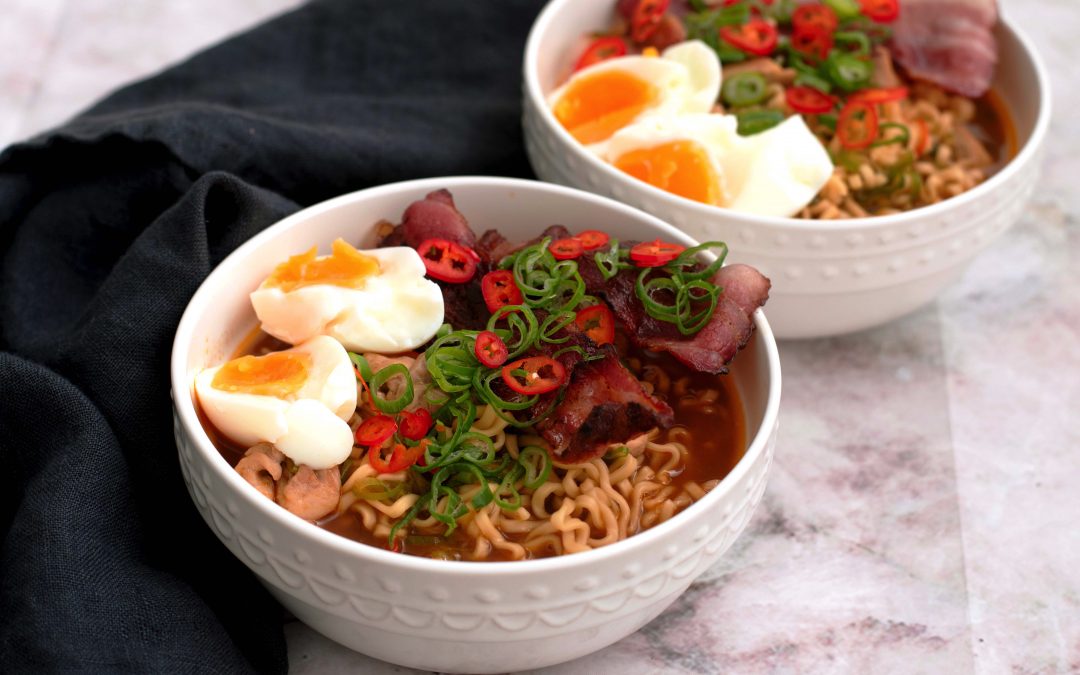 Nudelsoppa på kycklingfond